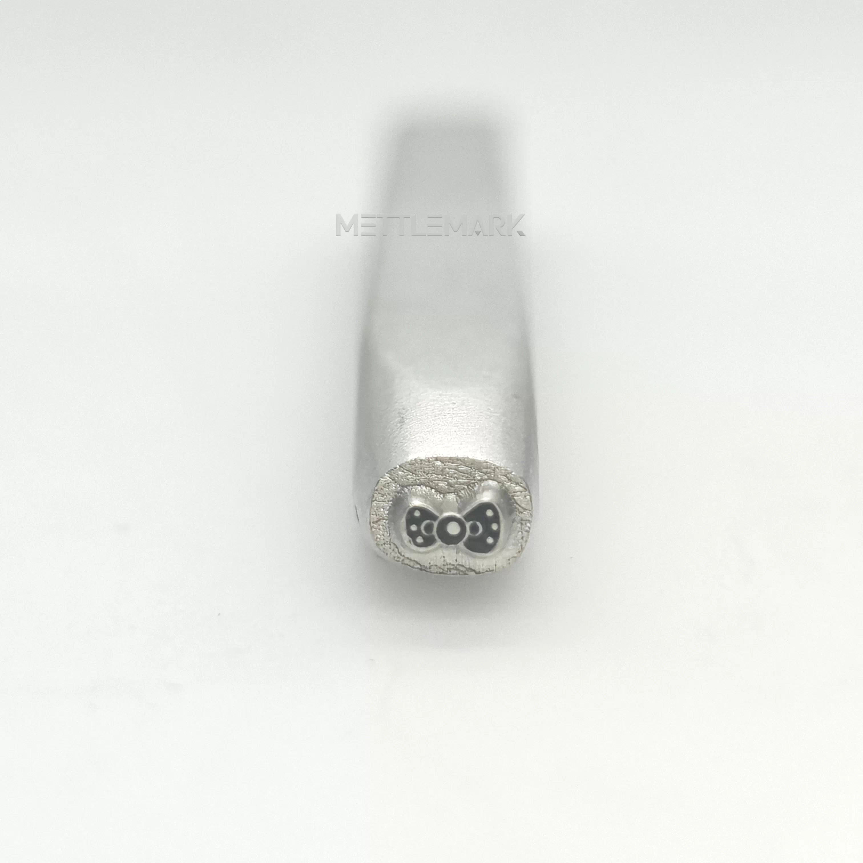 Metal stamping tool with BowDoubleLayer