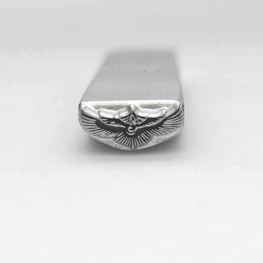 Custom Metal Stamp Hawk The Eagle Spreads Its Huge Wings - Memk-1190